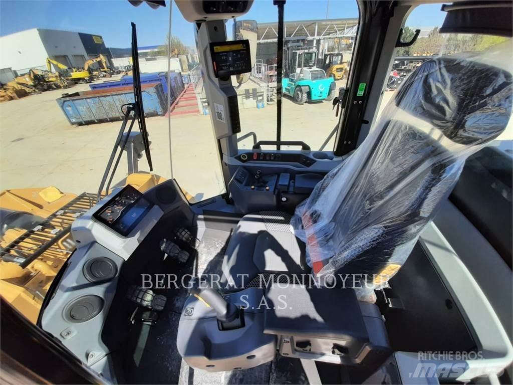 CAT 972 Radlader