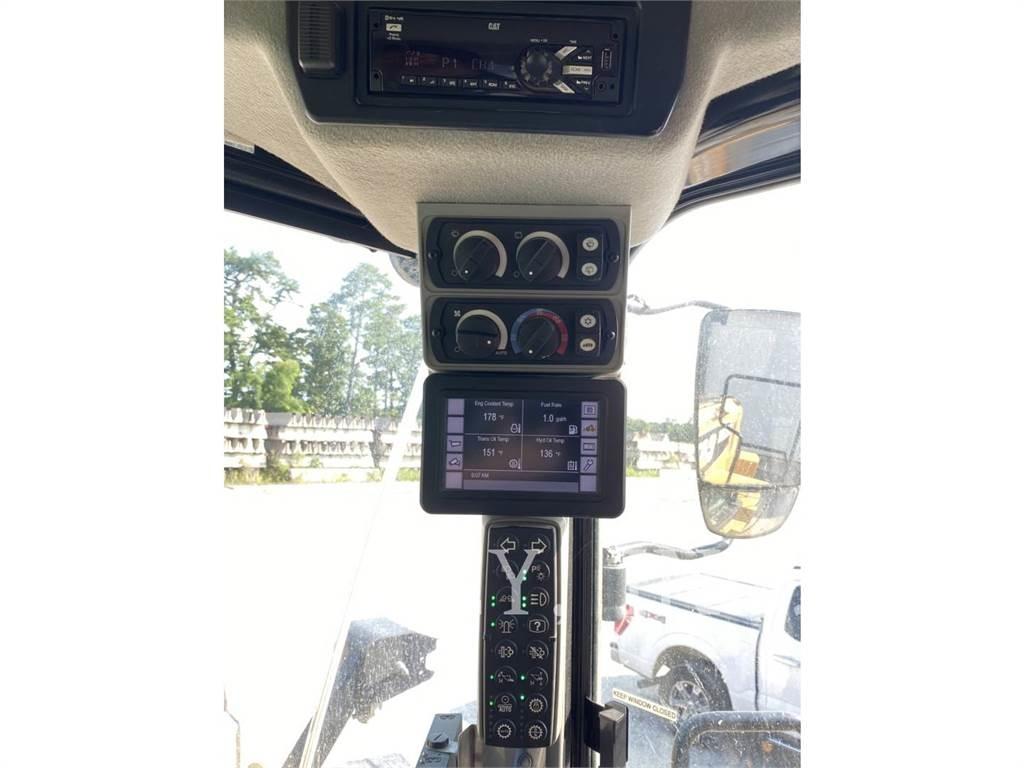 CAT 972M Radlader
