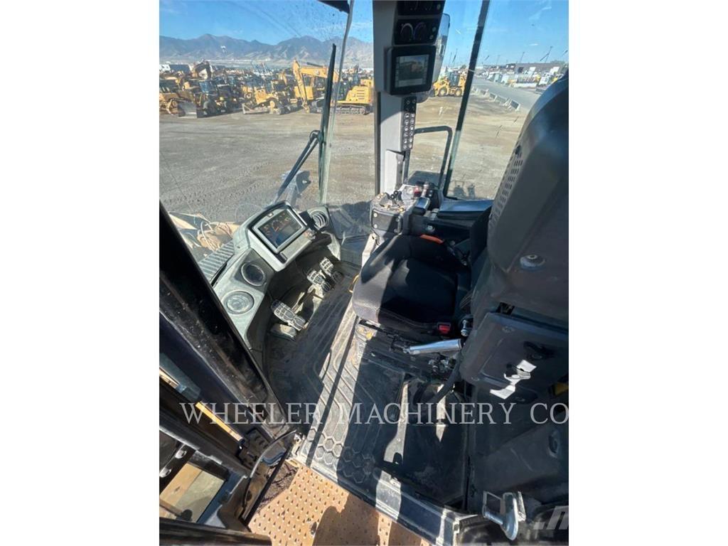 CAT 980M Radlader
