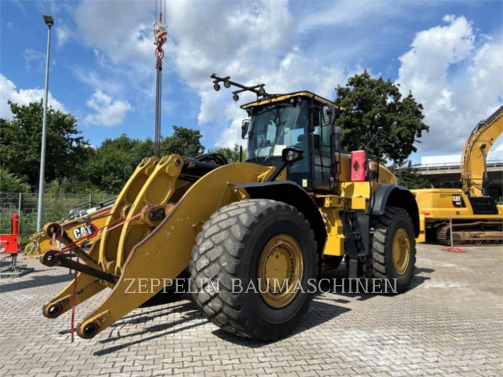 CAT 982M Radlader