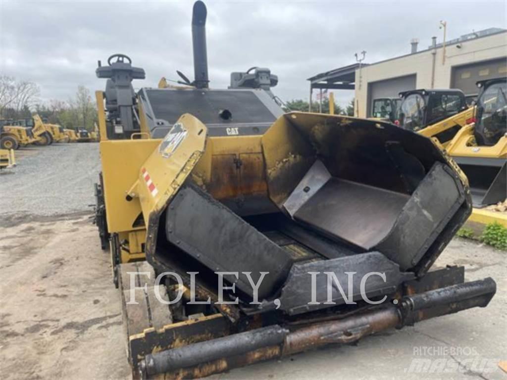 CAT AP1000F Strassenfertiger