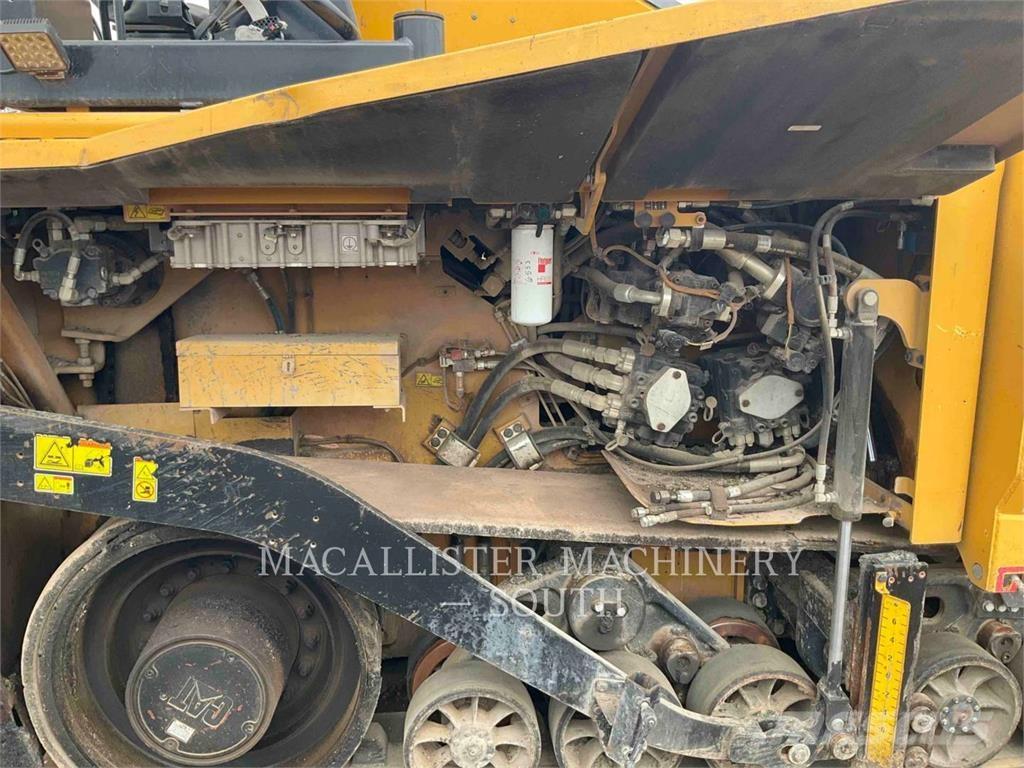 CAT AP1055F Strassenfertiger