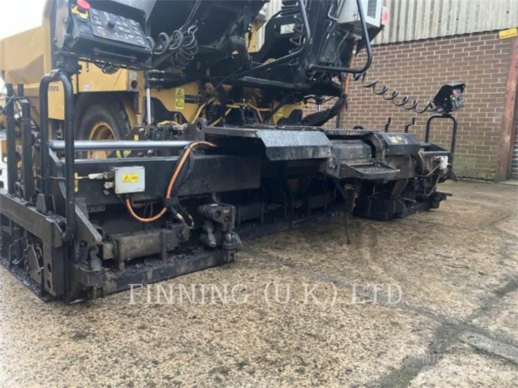 CAT AP300F Strassenfertiger