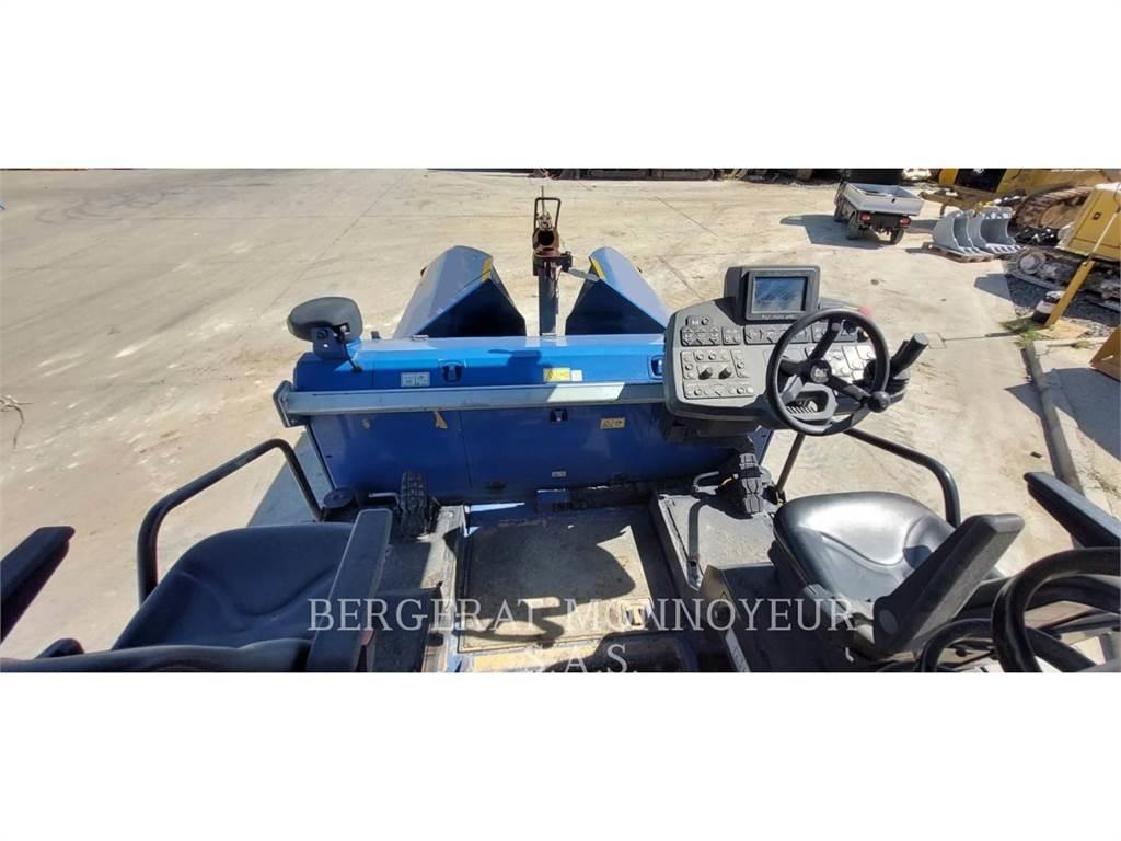 CAT AP355F Strassenfertiger