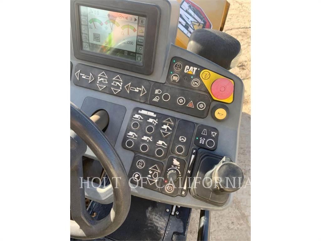 CAT AP355F Strassenfertiger