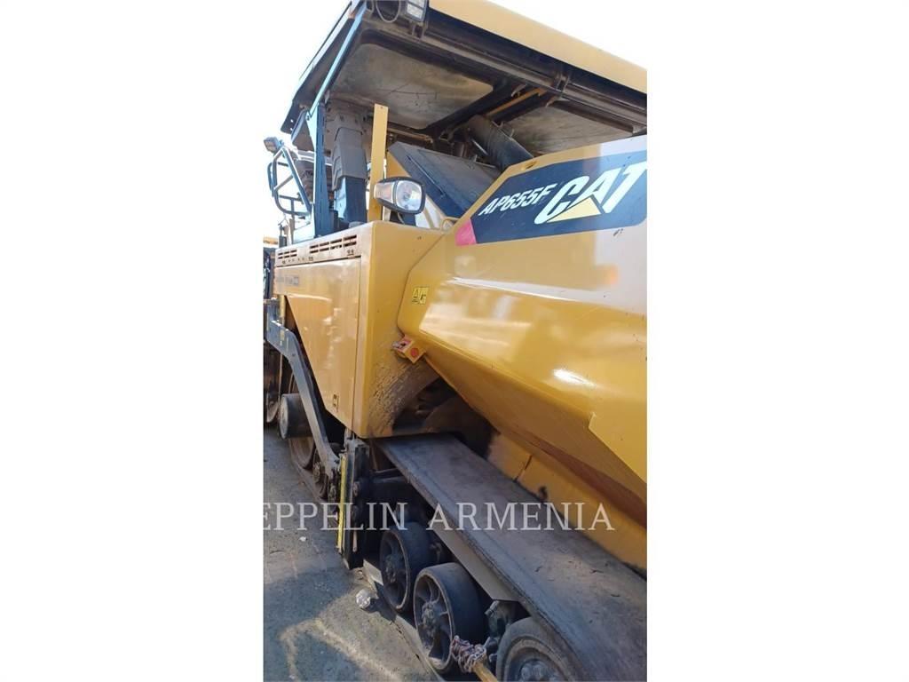 CAT AP655FLRC Strassenfertiger
