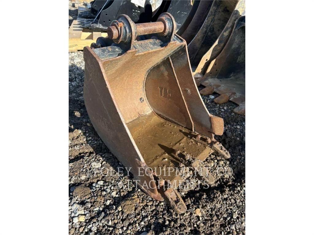 CAT BK302P18 Raupenbagger