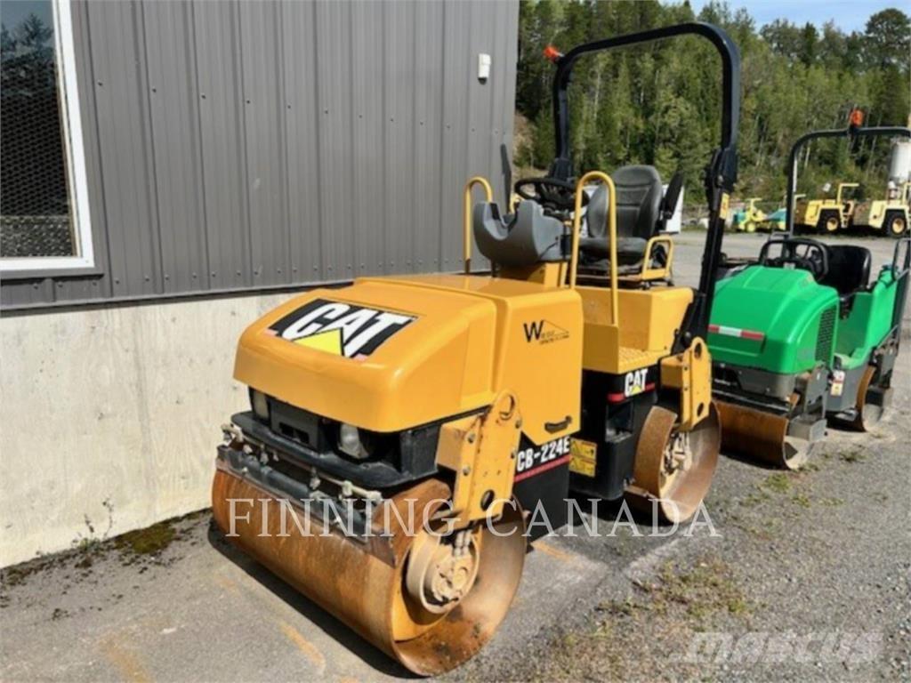 CAT CB-224E Erdbauwalzen