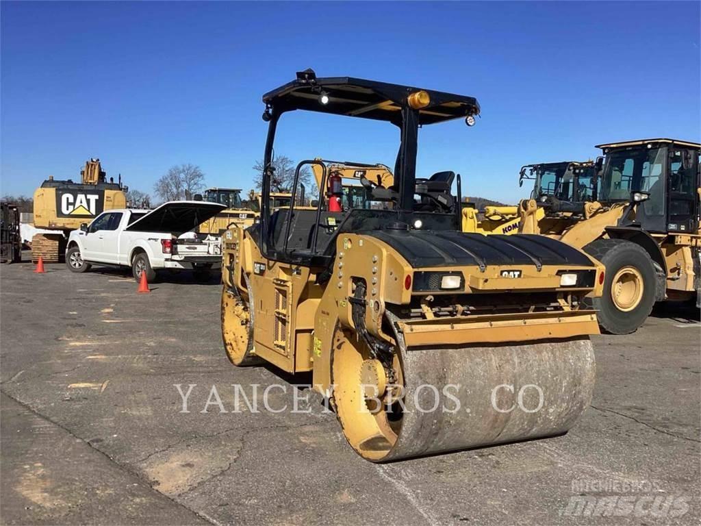 CAT CB10 Erdbauwalzen