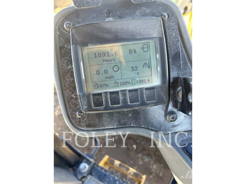 CAT CB13 Tandemwalzen