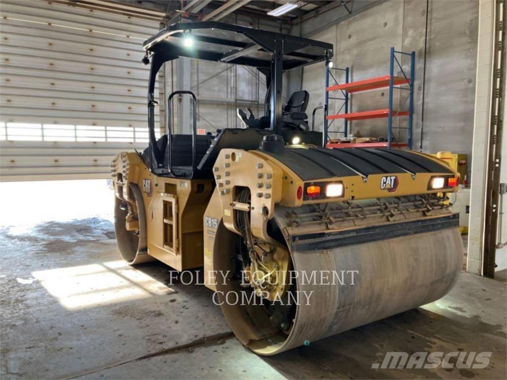 CAT CB15 Erdbauwalzen
