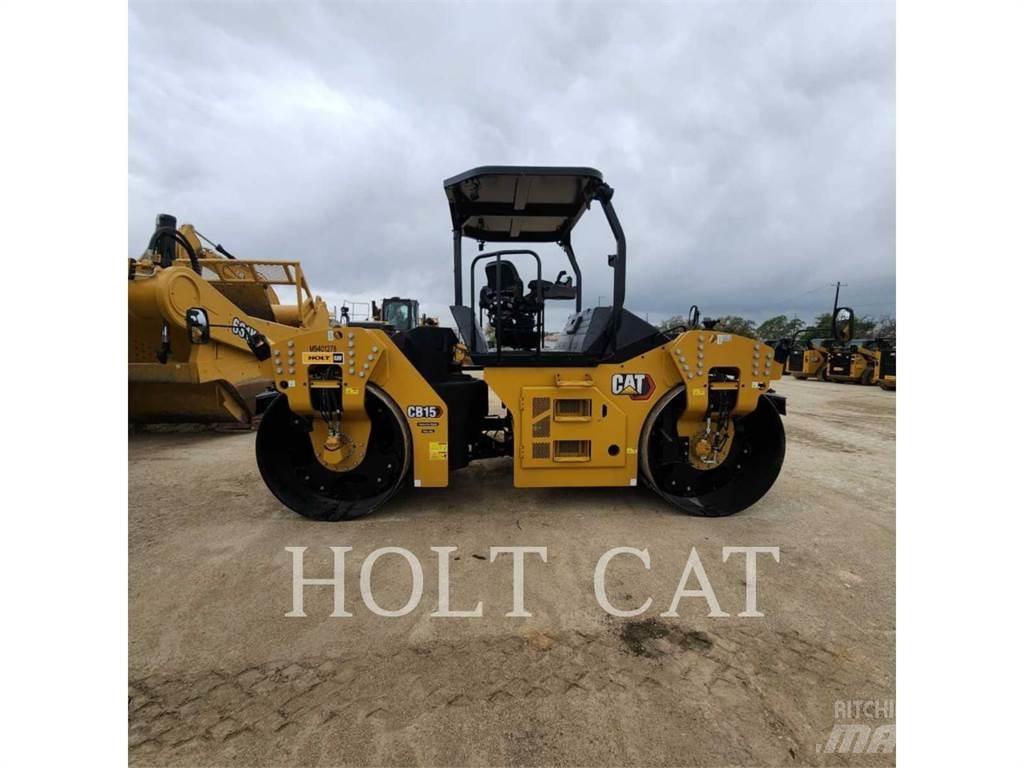 CAT CB15 Radlader
