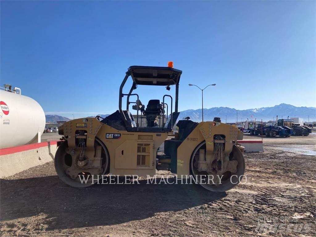 CAT CB15 Tandemwalzen