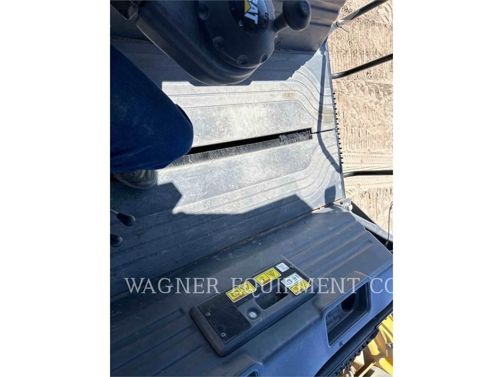 CAT CB16 Erdbauwalzen