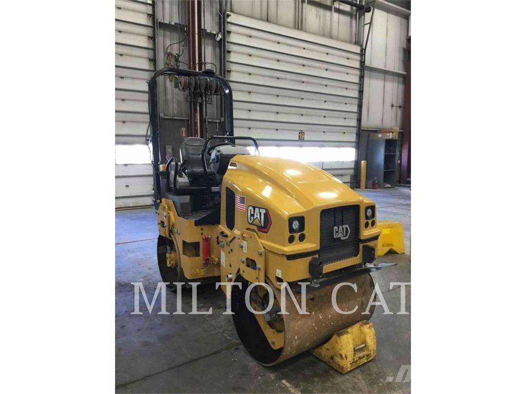 CAT CB2.5 Erdbauwalzen