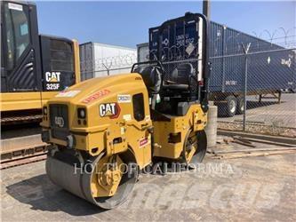 CAT CB2.5 Erdbauwalzen