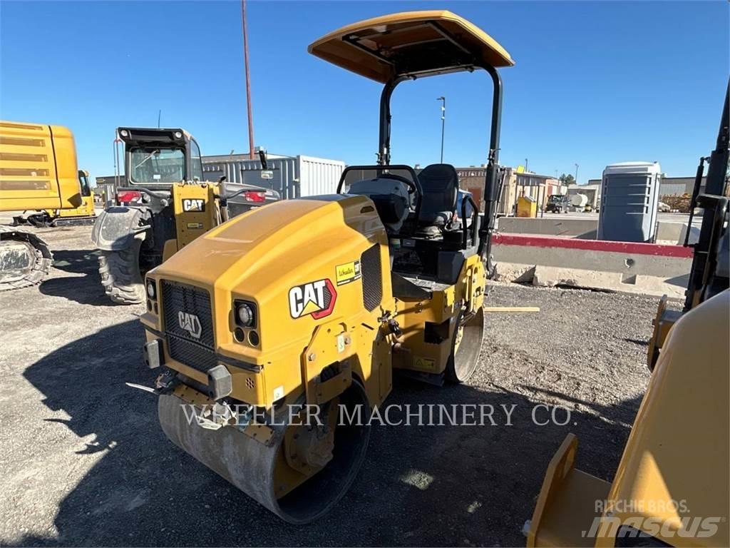 CAT CB2.5 GC Tandemwalzen