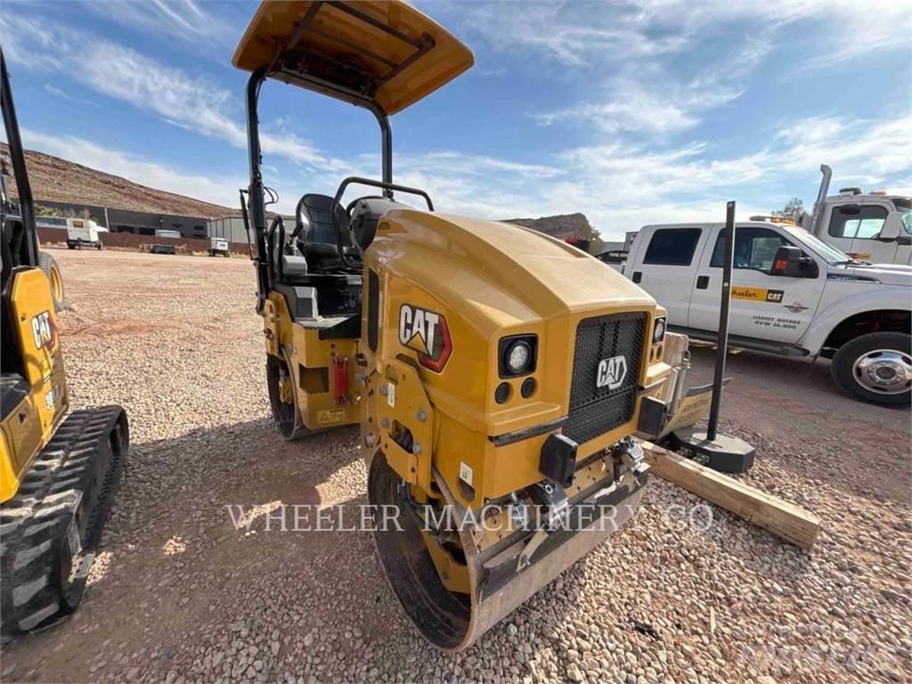 CAT CB2.5 GC Tandemwalzen