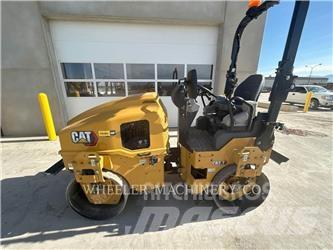 CAT CB2.7 Tandemwalzen