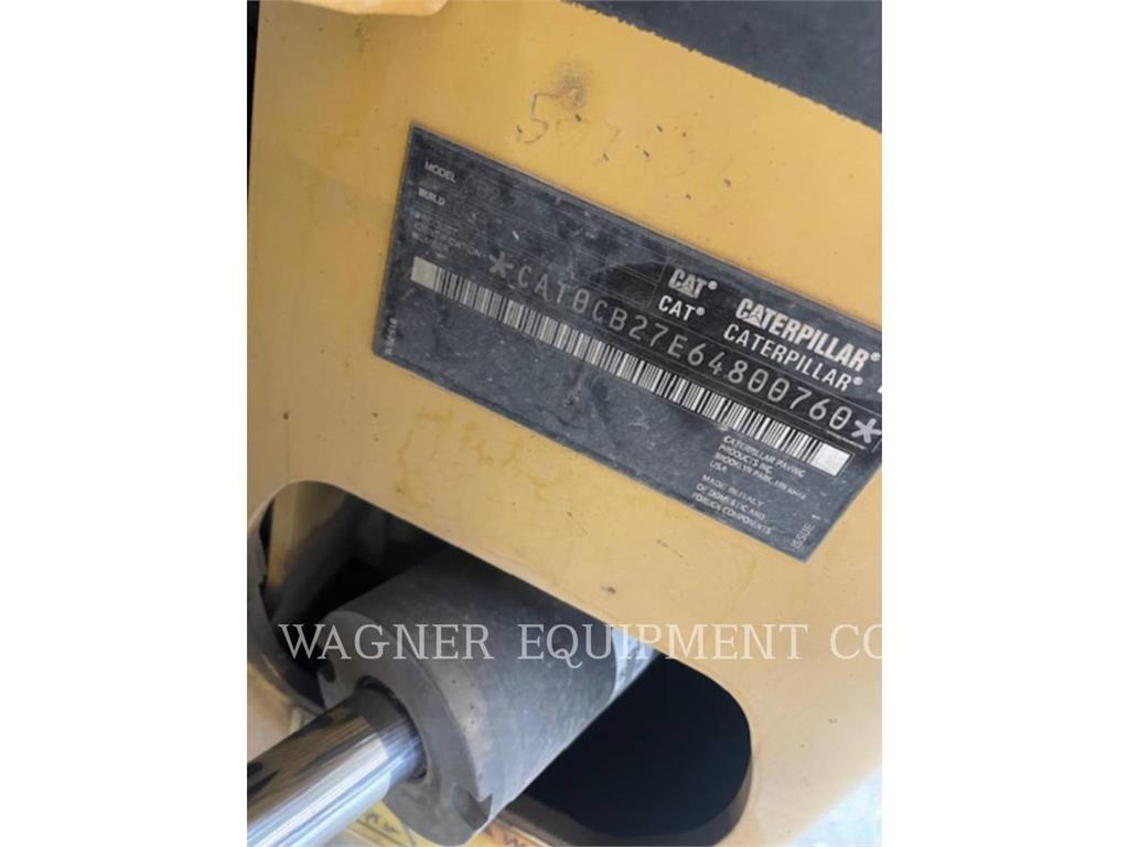 CAT CB2.7-03 Erdbauwalzen