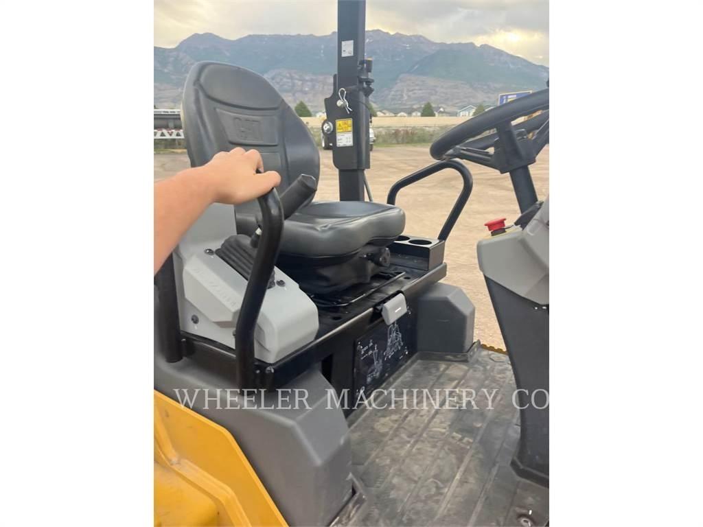 CAT CB2.7 GC Tandemwalzen