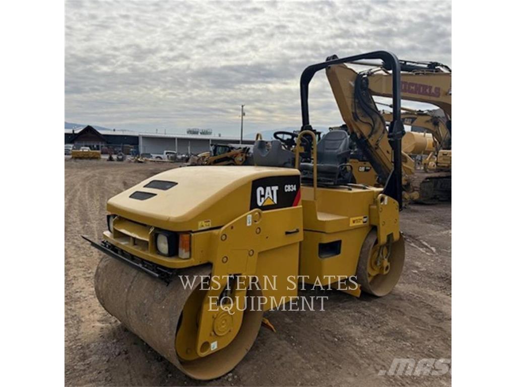 CAT CB34 Tandemwalzen