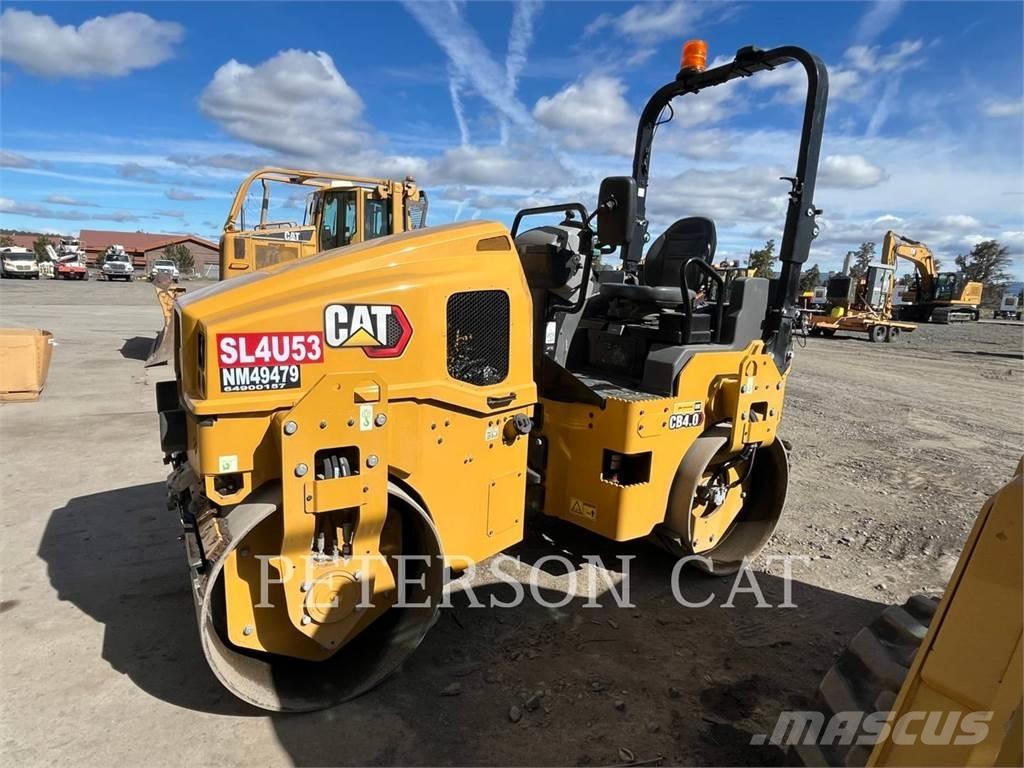 CAT CB4.0 Tandemwalzen