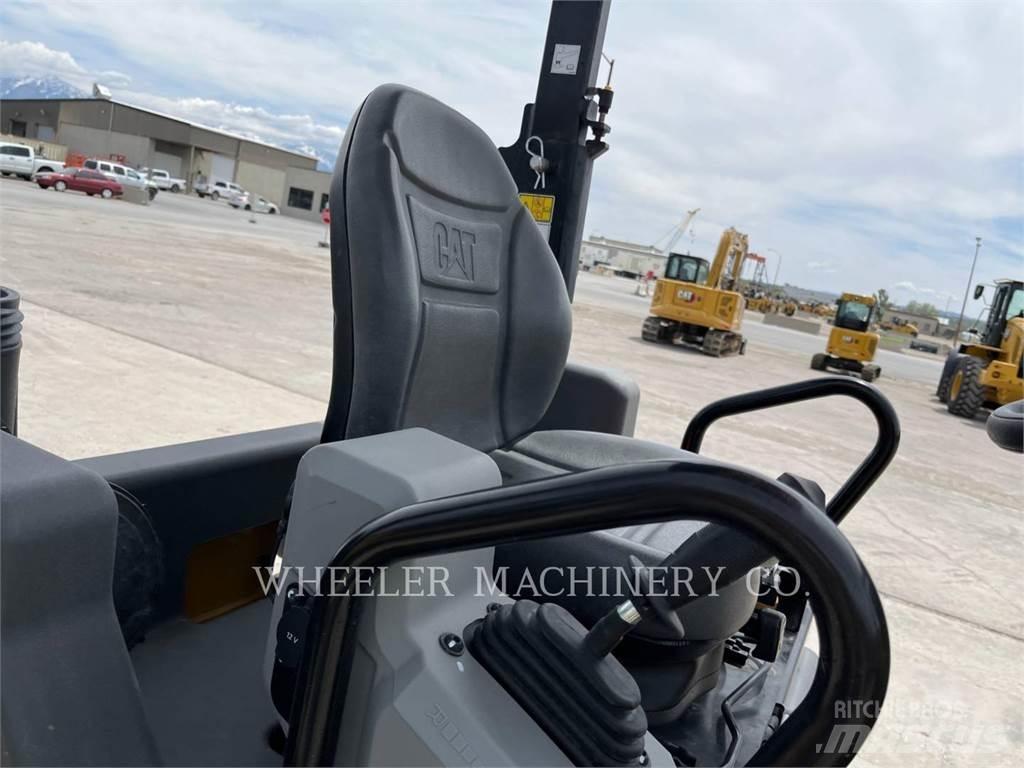 CAT CB4.0 Tandemwalzen