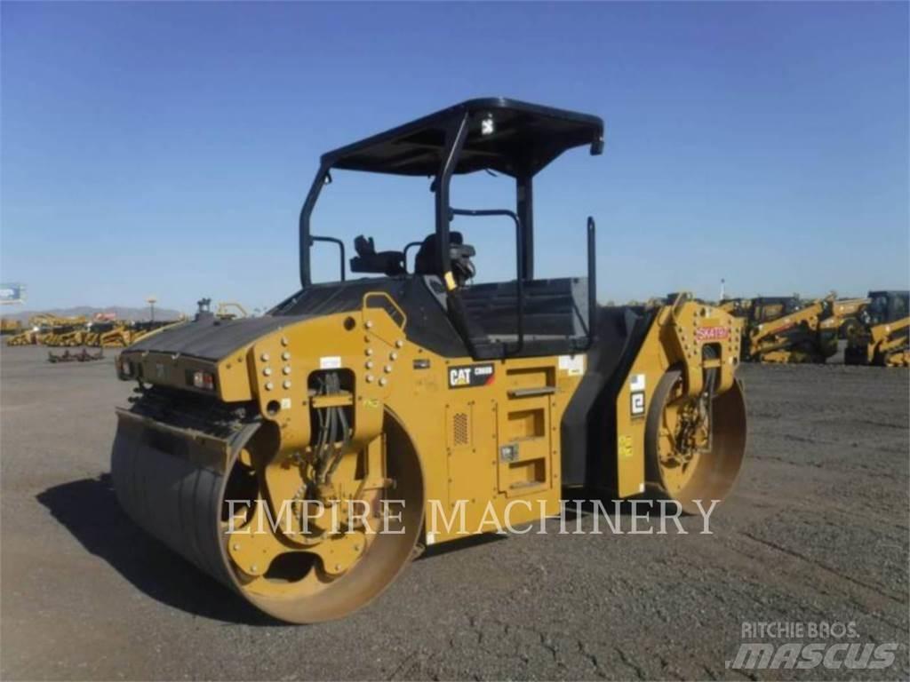 CAT CB66B Tandemwalzen
