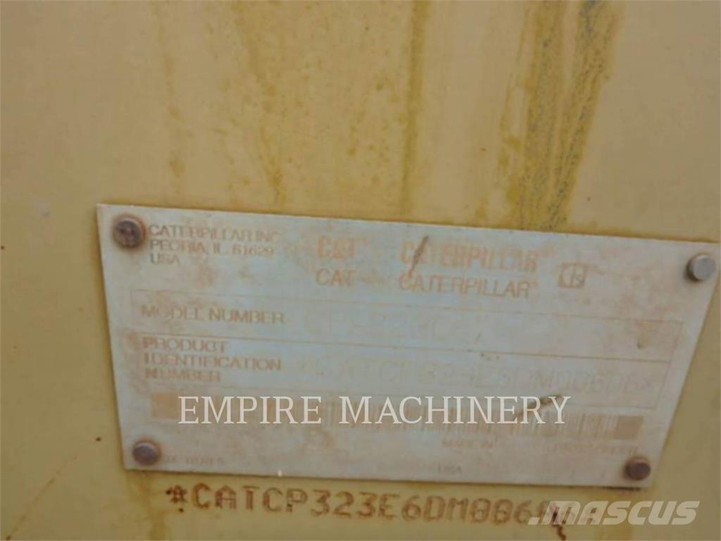 CAT CP323C Walzenzüge