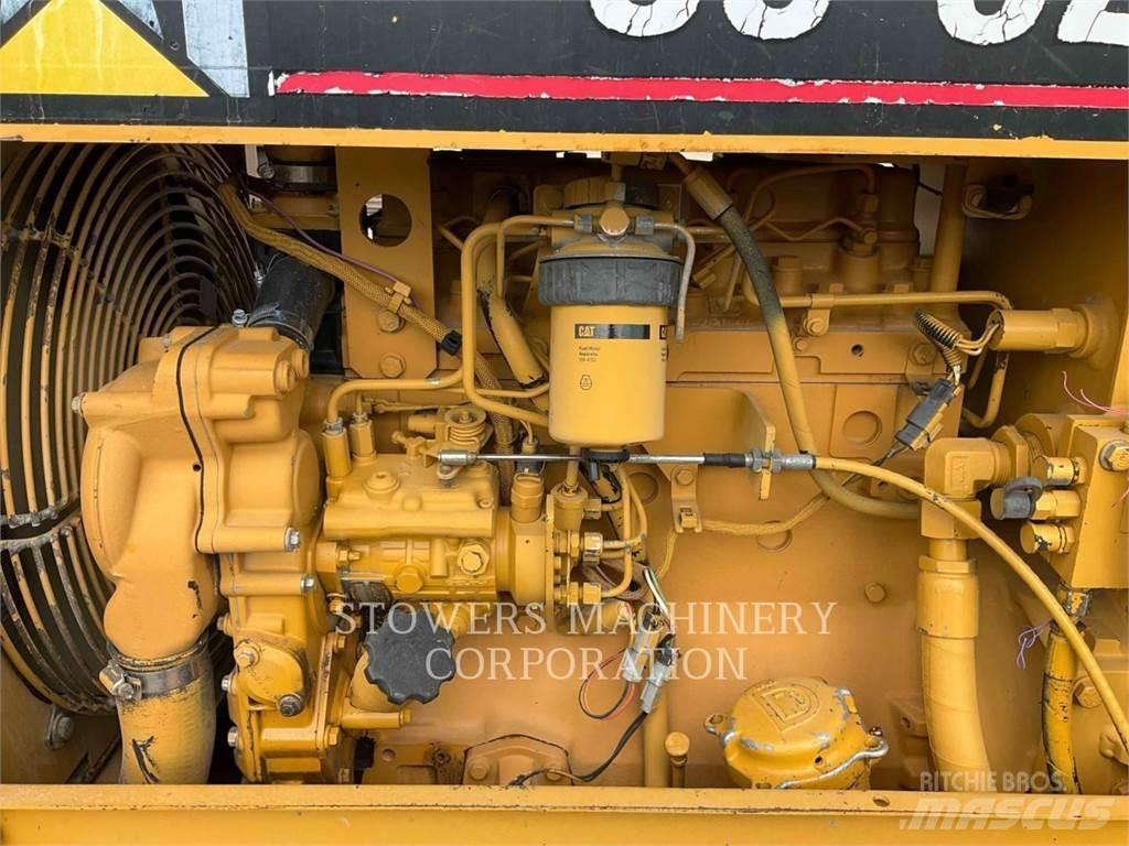 CAT CS323C Erdbauwalzen