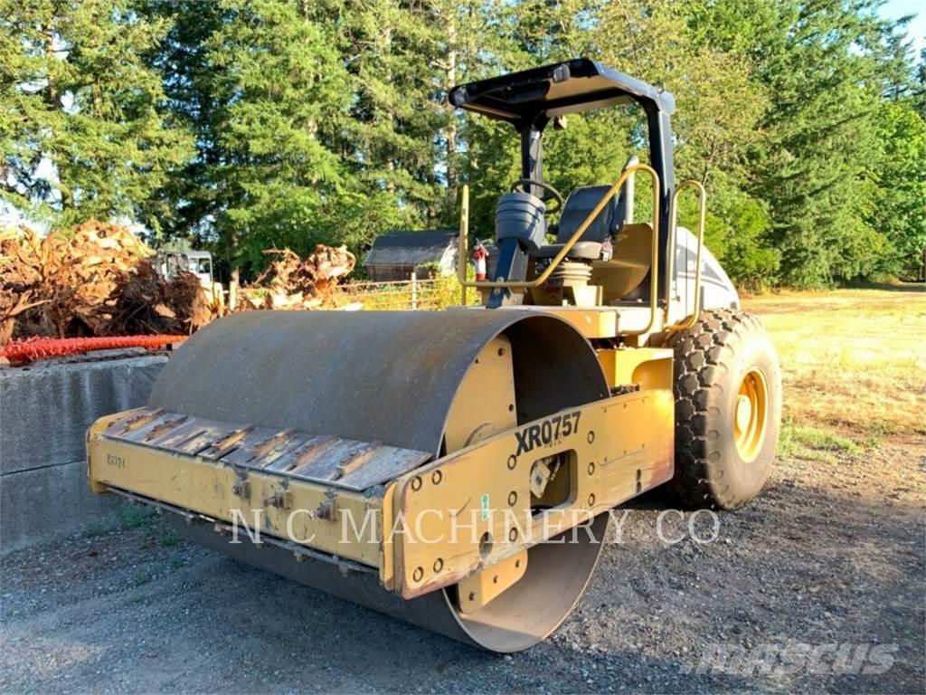 CAT CS533E Strassenfertiger