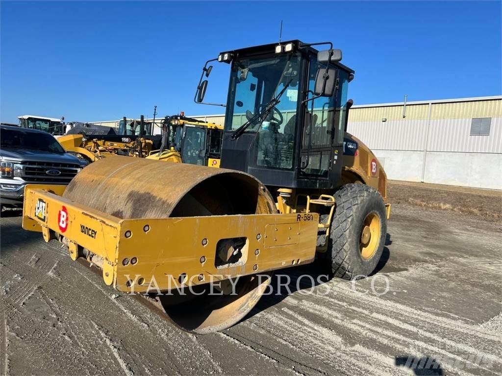 CAT CS54B Erdbauwalzen