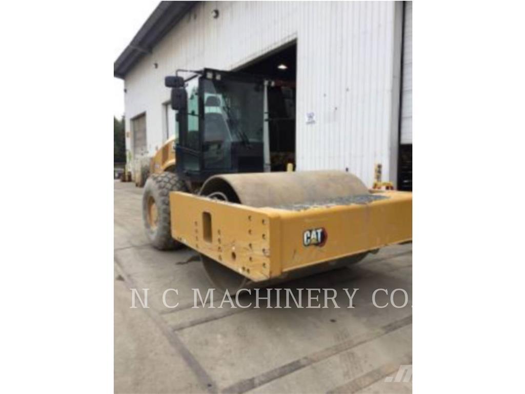 CAT CS78B Strassenfertiger