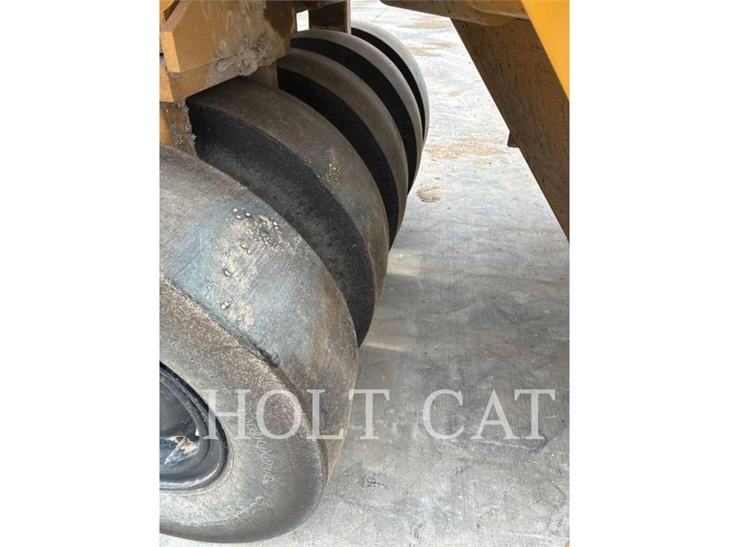 CAT CW16 Walzenzüge
