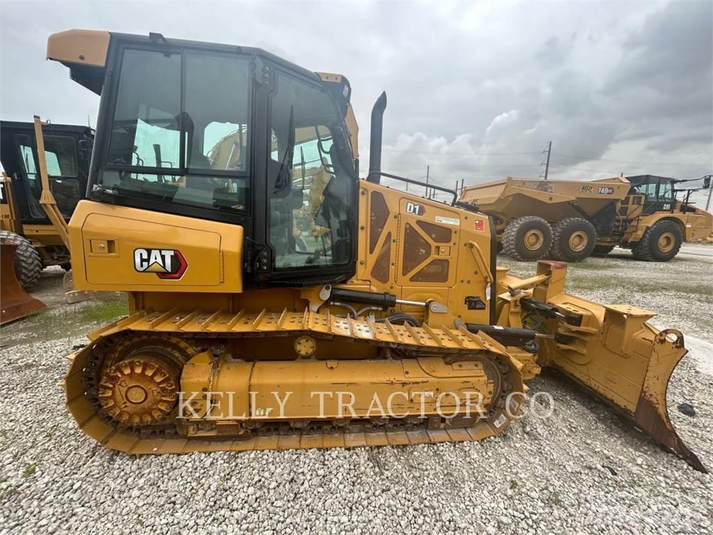 CAT D1 Bulldozer