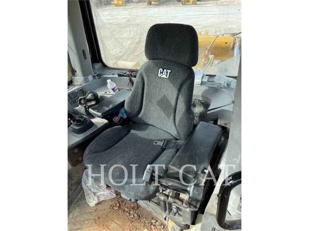 CAT D10T SS Bulldozer