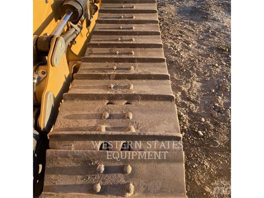 CAT D2 Bulldozer