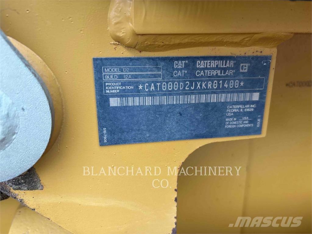 CAT D2 LGP Bulldozer