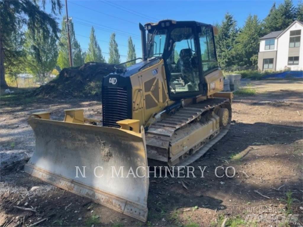 CAT D3 CB Bulldozer