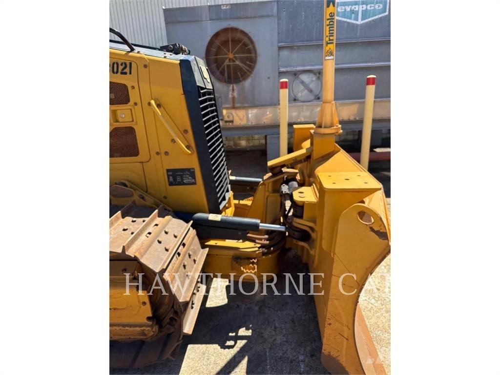 CAT D3 EW Bulldozer