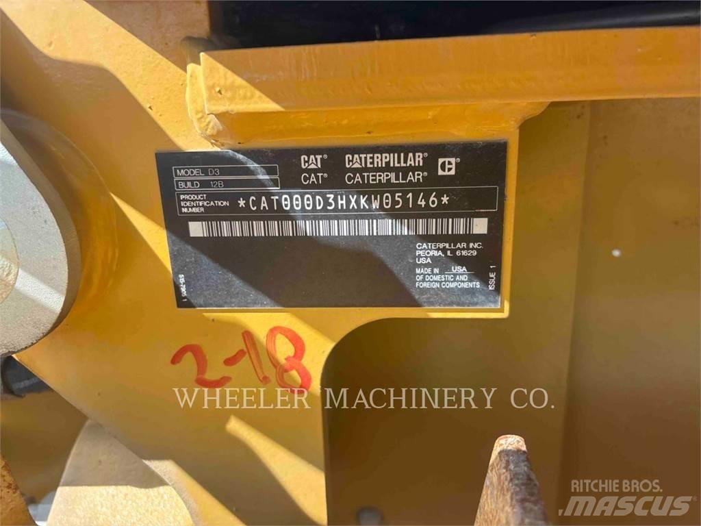 CAT D3 XL Bulldozer