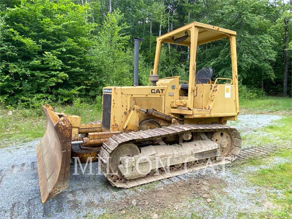 CAT D3B Bulldozer