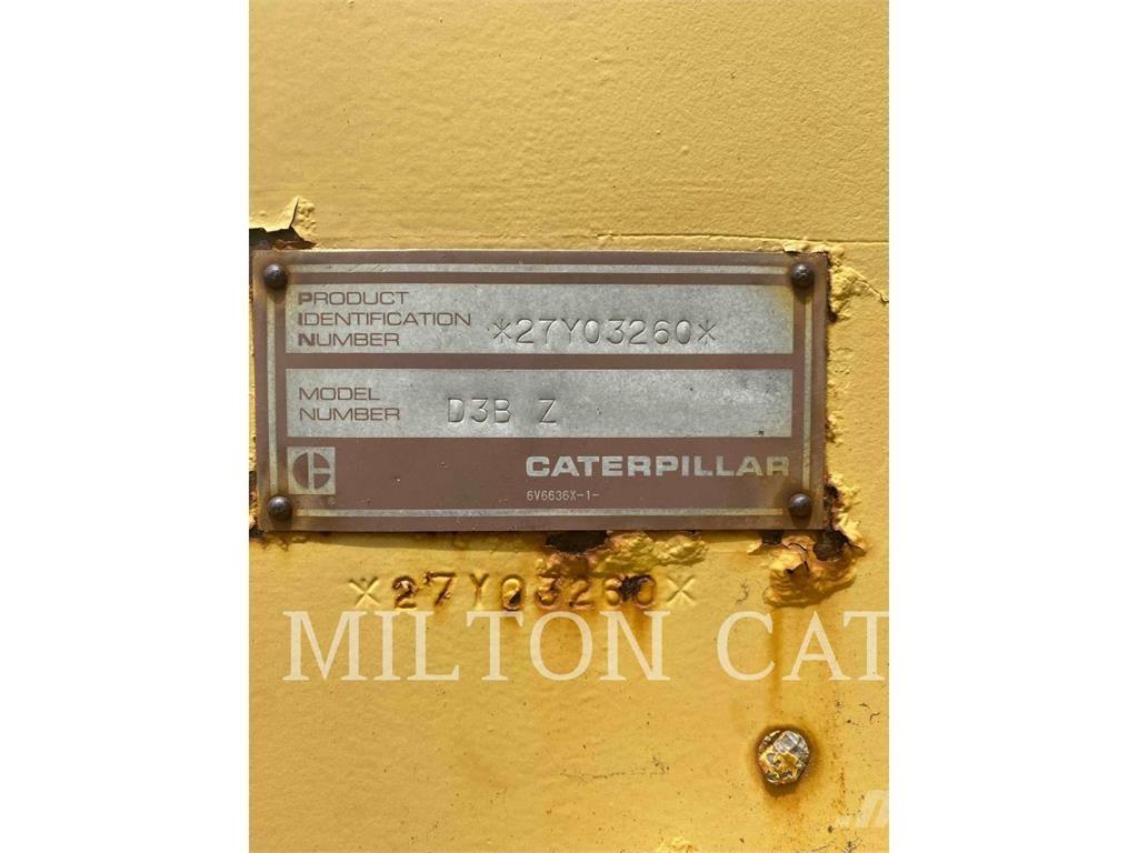 CAT D3B Bulldozer