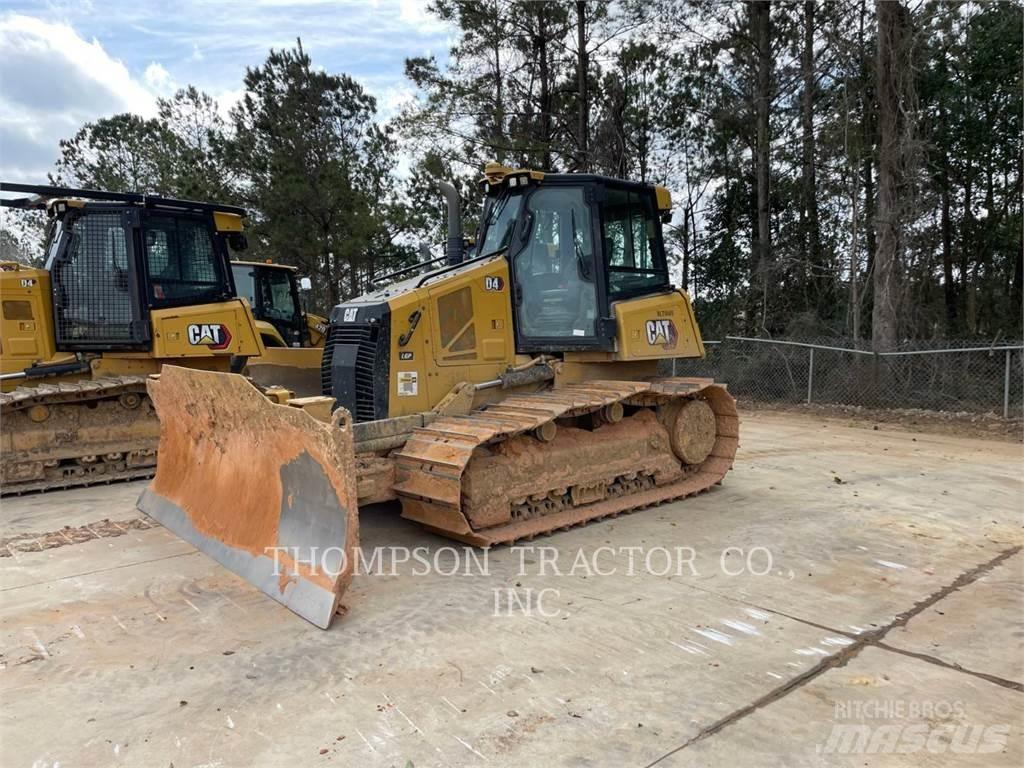 CAT D4 Bulldozer