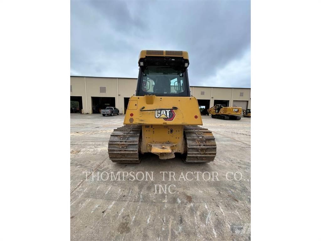 CAT D4 Bulldozer