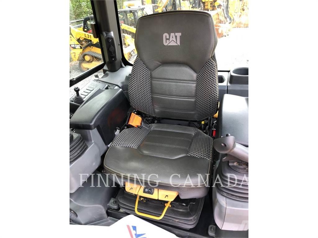 CAT D4-16 Bulldozer