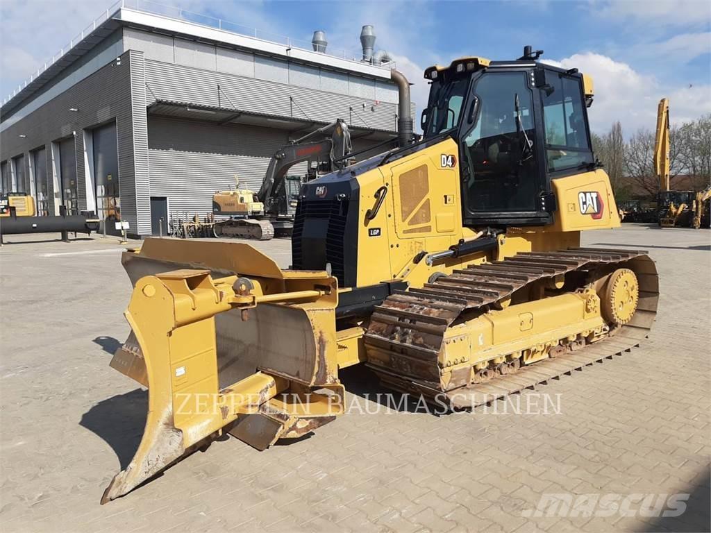 CAT D4-16A Bulldozer