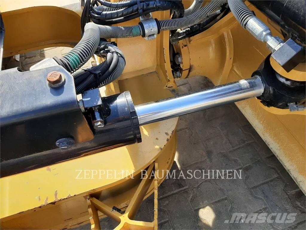 CAT D4-16A Bulldozer
