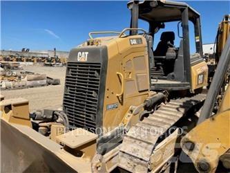 CAT D4K2 Bulldozer